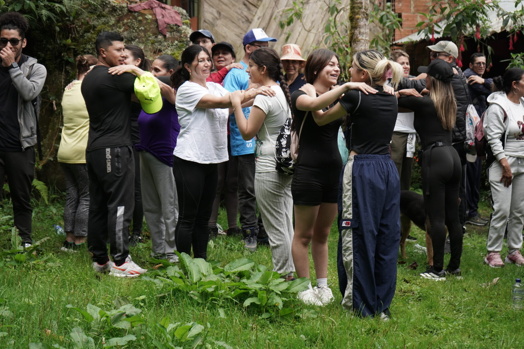 Coaching de Equipos vs Coaching Individual: ¿Cuál Necesita tu Empresa?